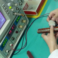 测试扁平振动马达图片