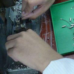 压装偏心轮到马达轴图片